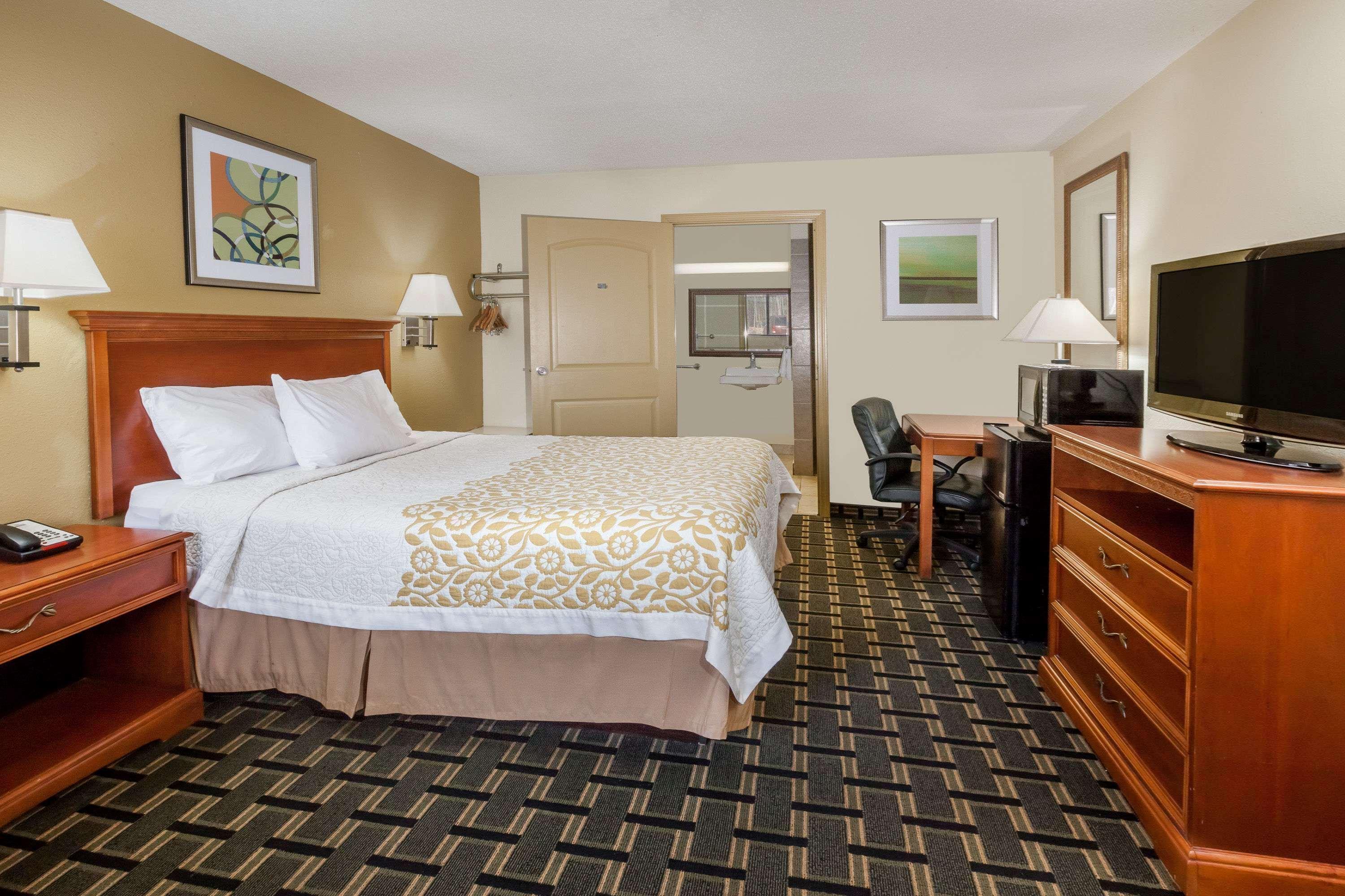Days Inn By Wyndham Kent - Akron Luaran gambar
