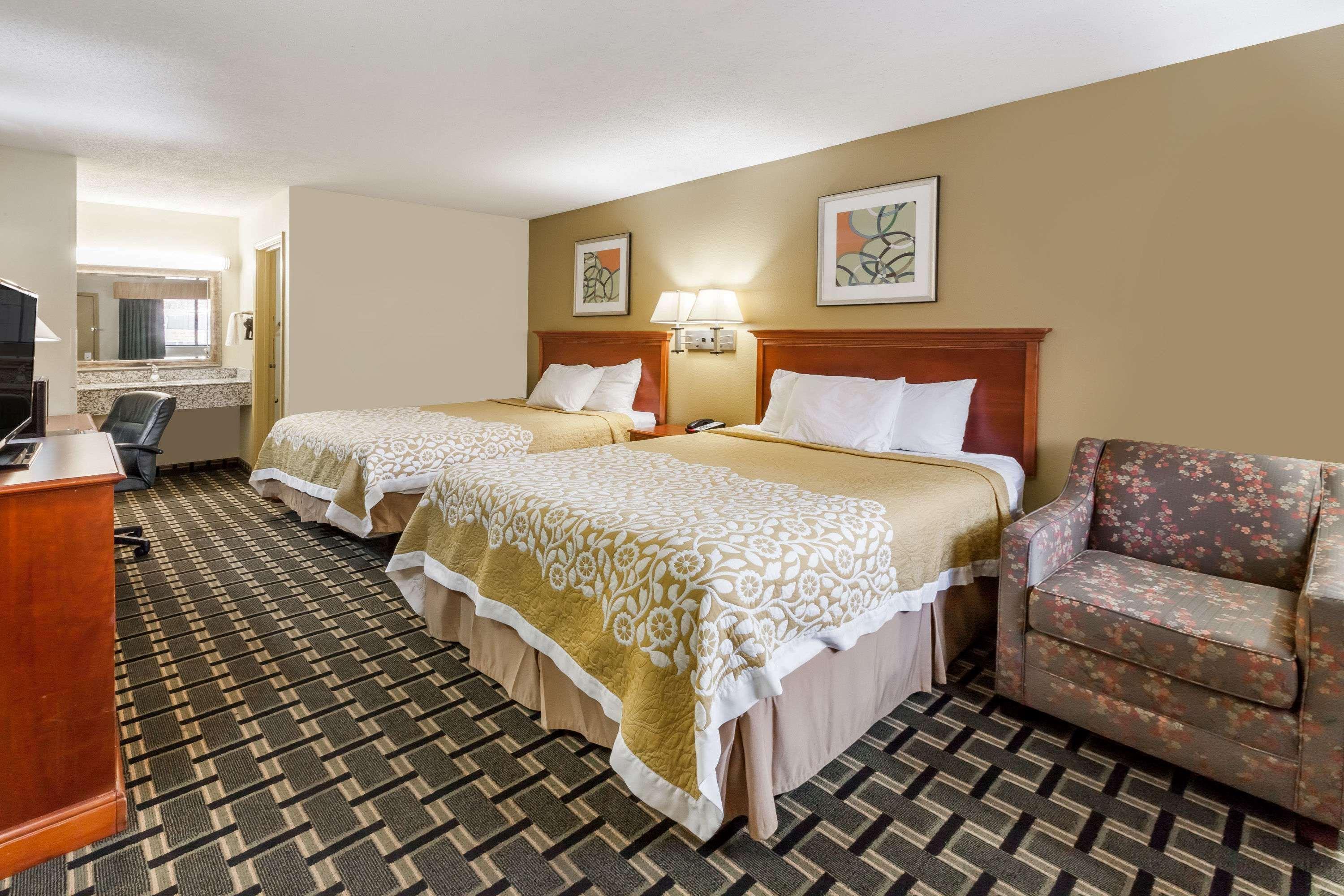 Days Inn By Wyndham Kent - Akron Luaran gambar