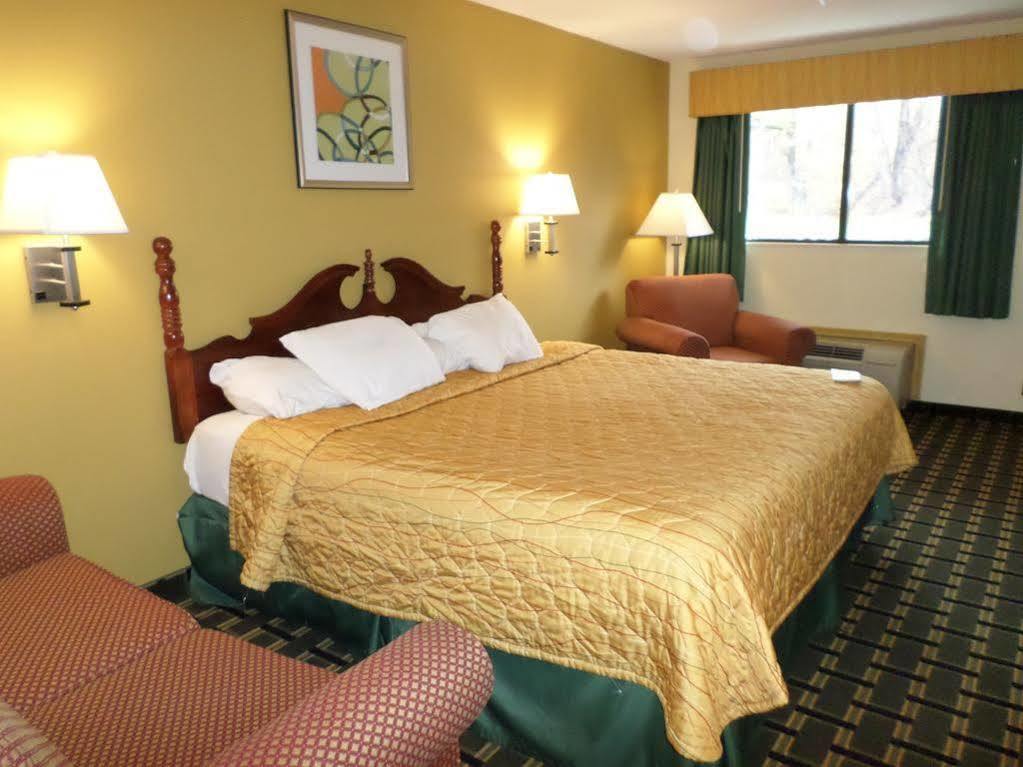 Days Inn By Wyndham Kent - Akron Luaran gambar