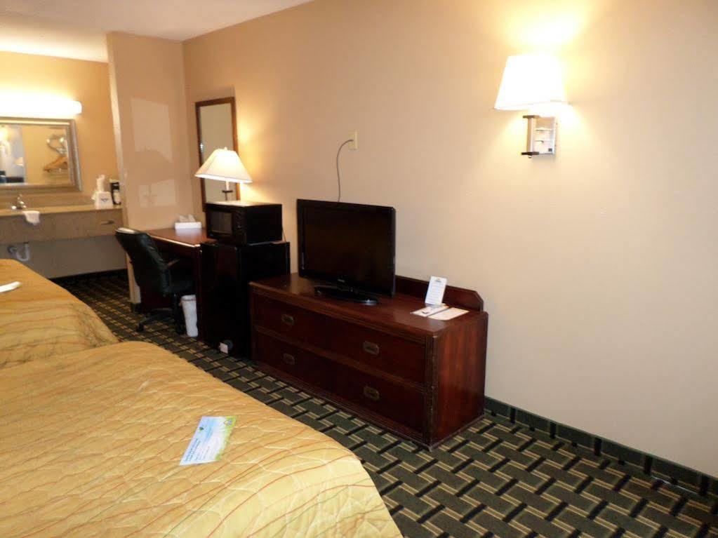 Days Inn By Wyndham Kent - Akron Luaran gambar